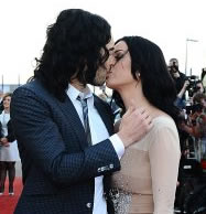 Katy Perry, Russell Brand And Other Stars Attend Arthur Premiere – Pictures