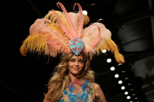 Issa S/S ’12 Catwalk Show – London Fashion Week