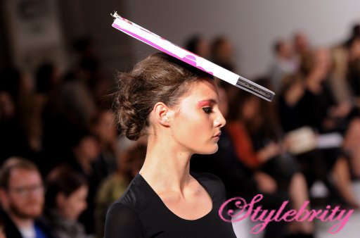 Kinder Aggugini S/S ’12 Catwalk Show – London Fashion Week