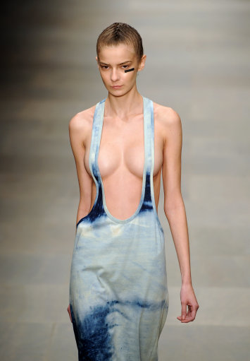 Danielle Scutt S/S ’12  Catwalk – London Fashion Week