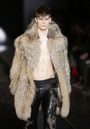 AUTUMN/WINTER 2013-14 MENSWEAR – VERSACE