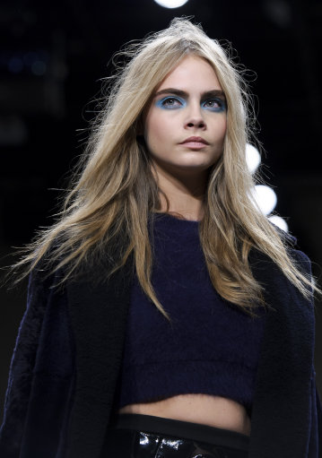 Cara Delevingne for Unique Collection a/w 2013 – London Fashion Week