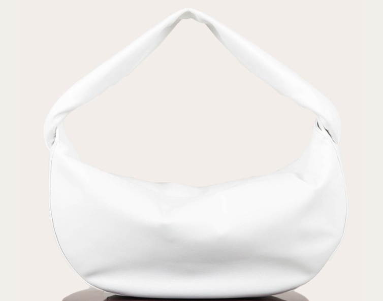 TRENDING                      Pristine White Bags