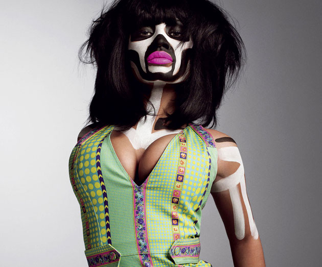 Nicki Minaj Wild And Sexy Photoshoot For V Magazine Pictures
